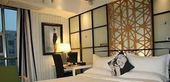 Zhengzhou Yujia Hotel Cultural Road מראה חיצוני תמונה