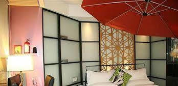 Zhengzhou Yujia Hotel Cultural Road מראה חיצוני תמונה